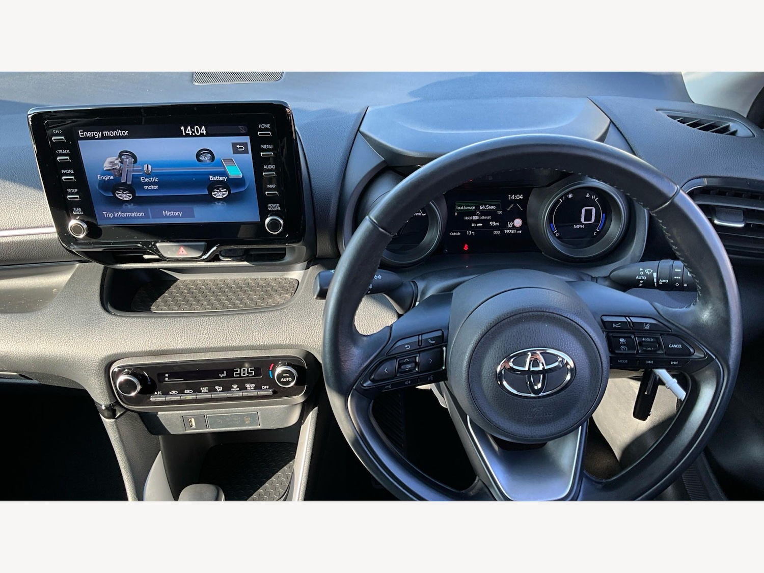 Used Toyota Yaris 2022 for sale - 78033912: Photo 7
