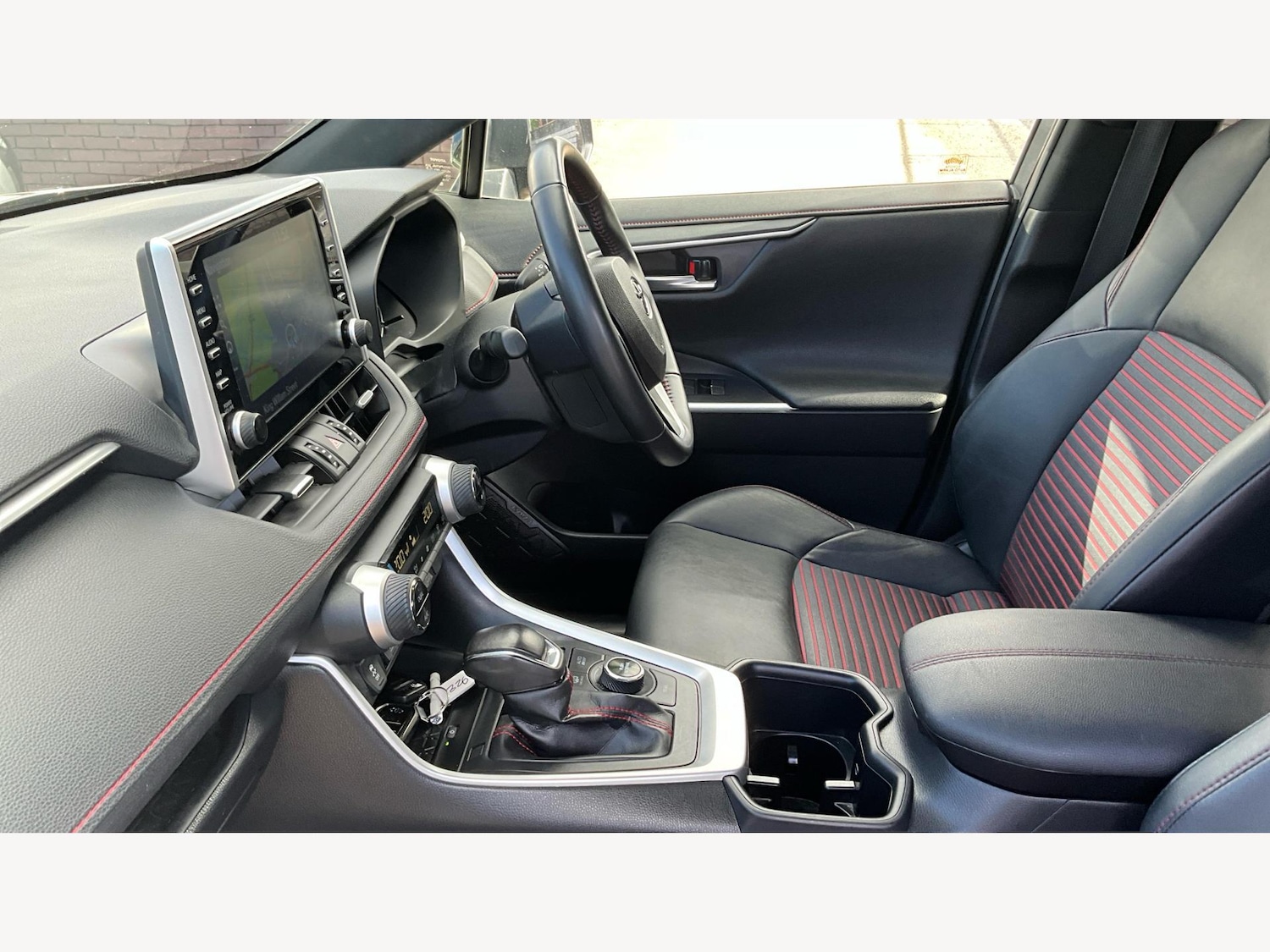 Used Toyota RAV4 2022 for sale - 76121377: Photo 12