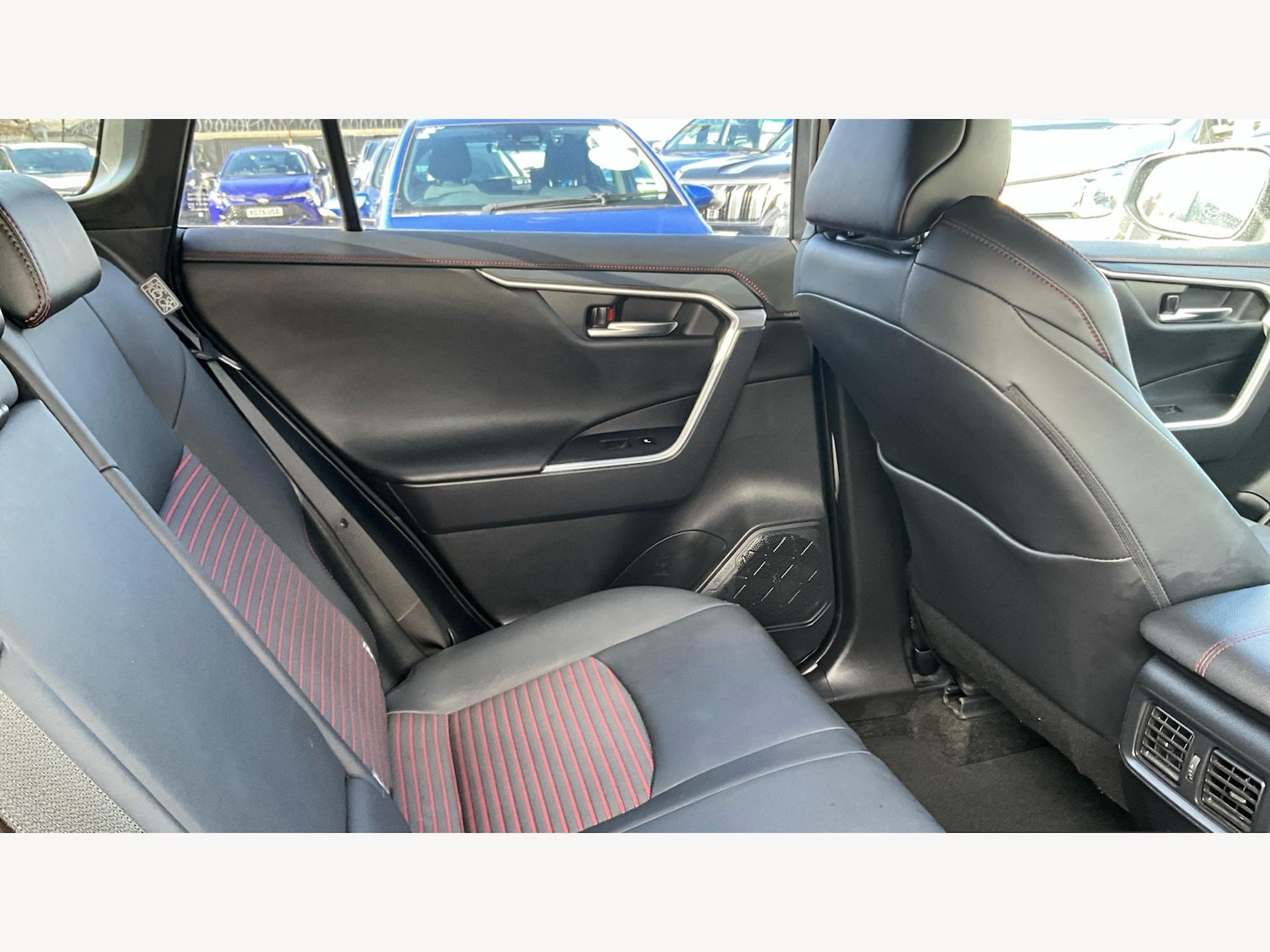 Used Toyota RAV4 2022 for sale - 76121377: Photo 14