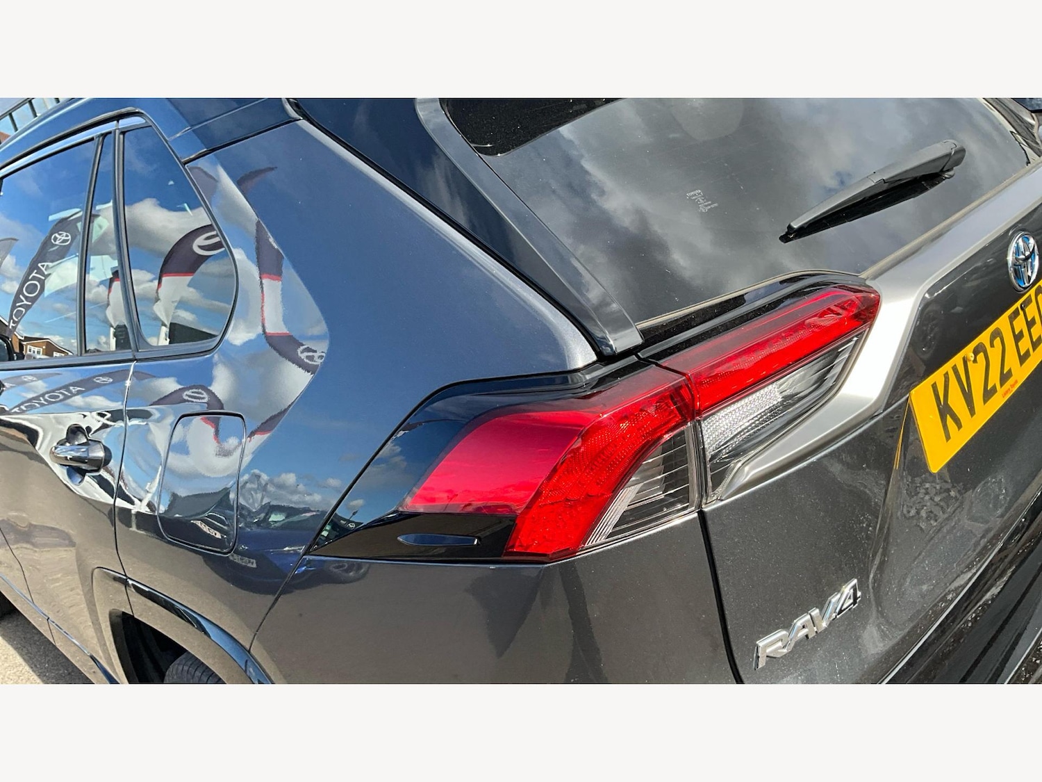 Used Toyota RAV4 2022 for sale - 76121377: Photo 38