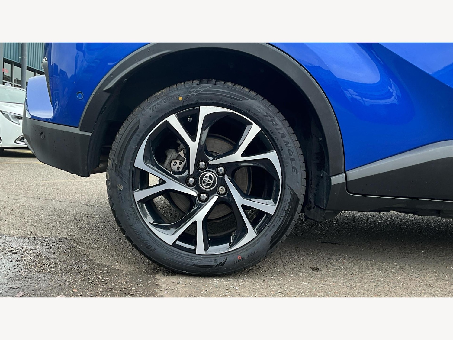 Used Toyota C-HR 2019 for sale - 75927962: Photo 20
