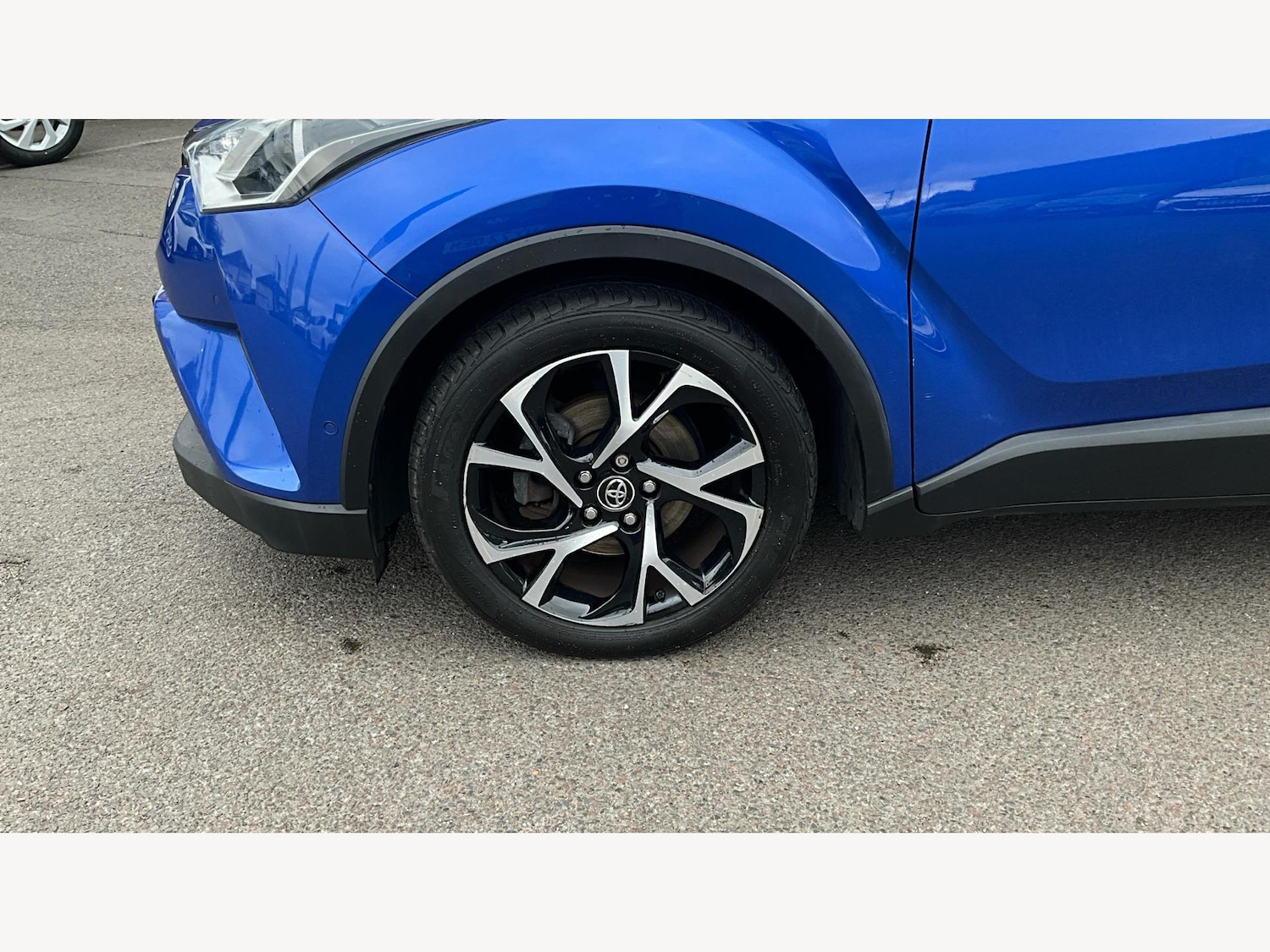Used Toyota C-HR 2019 for sale - 75927962: Photo 22
