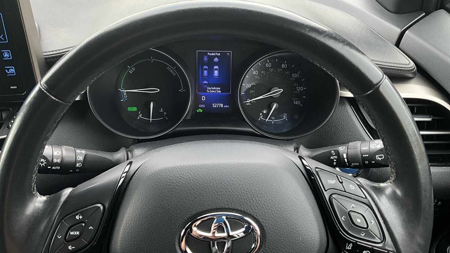 Used Toyota C-HR 2019 for sale - 75927962: Photo 43