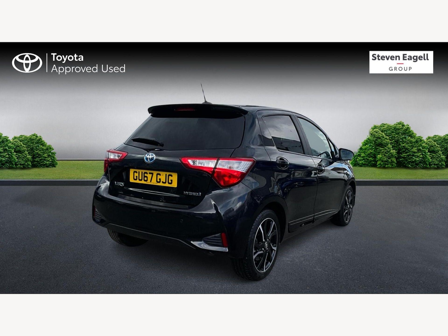 Used Toyota Yaris 2017 for sale - 78100257: Photo 2