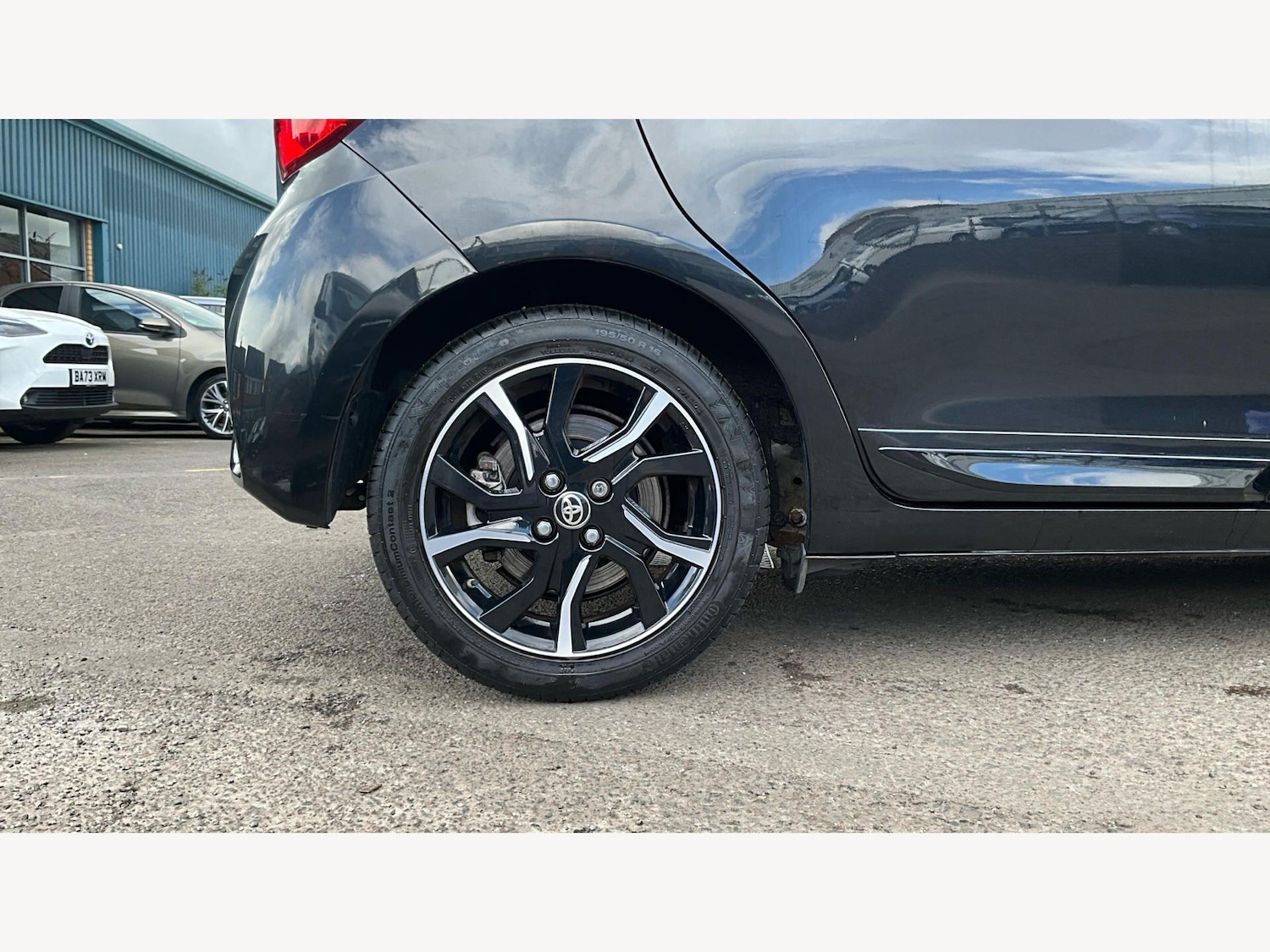 Used Toyota Yaris 2017 for sale - 78100257: Photo 20