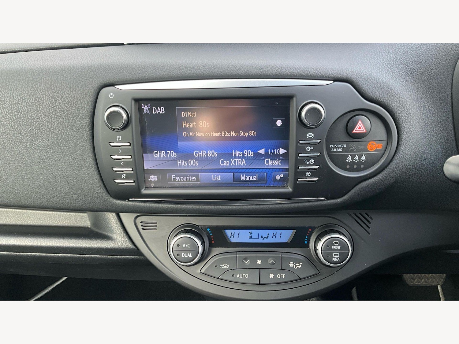 Used Toyota Yaris 2017 for sale - 78100257: Photo 32