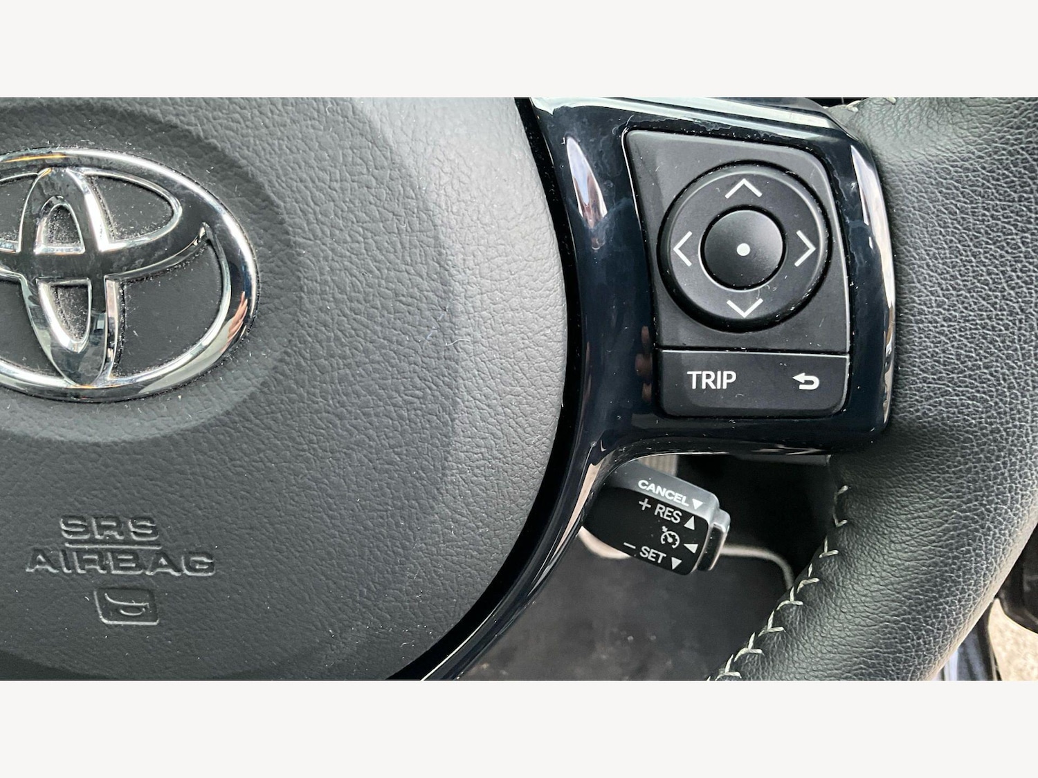 Used Toyota Yaris 2017 for sale - 78100257: Photo 35