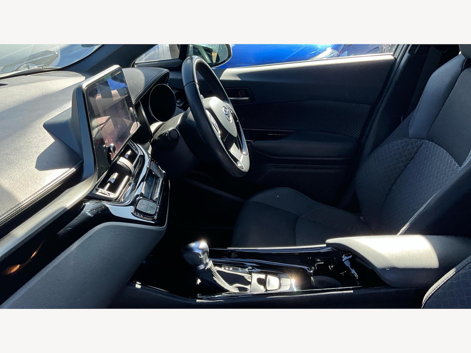 Used Toyota C-HR 2022 for sale - 76043377: Photo 12