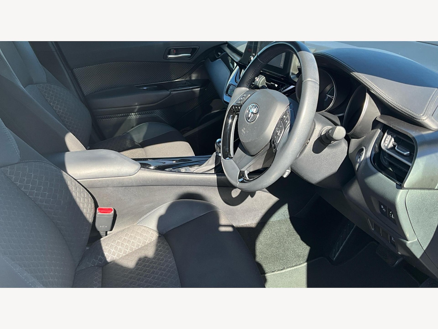 Used Toyota C-HR 2022 for sale - 76043377: Photo 13