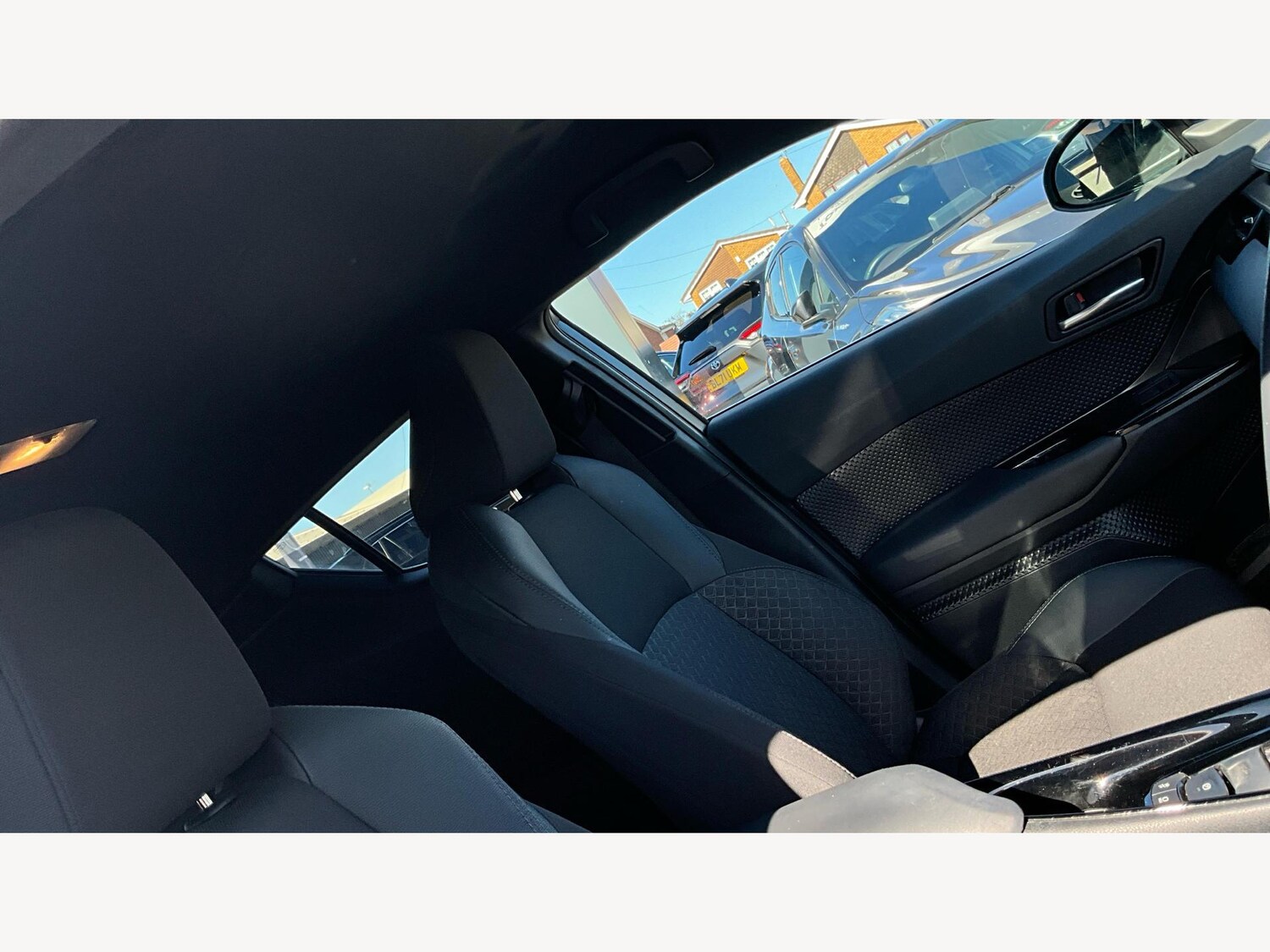 Used Toyota C-HR 2022 for sale - 76043377: Photo 24
