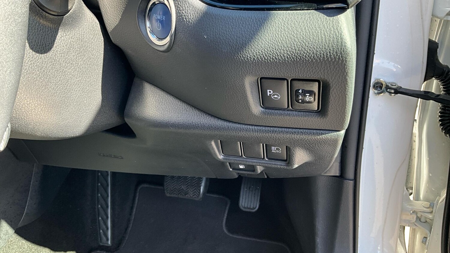 Used Toyota C-HR 2022 for sale - 76043377: Photo 45