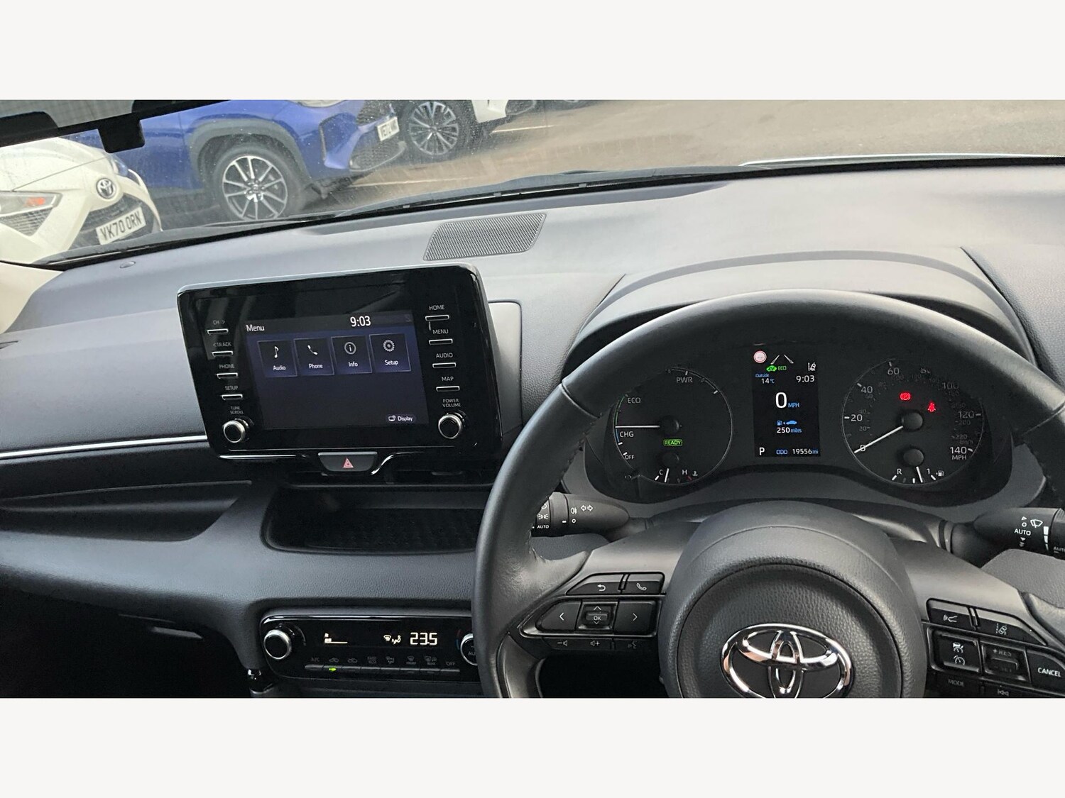 Used Toyota Yaris 2022 for sale - 76227030: Photo 10