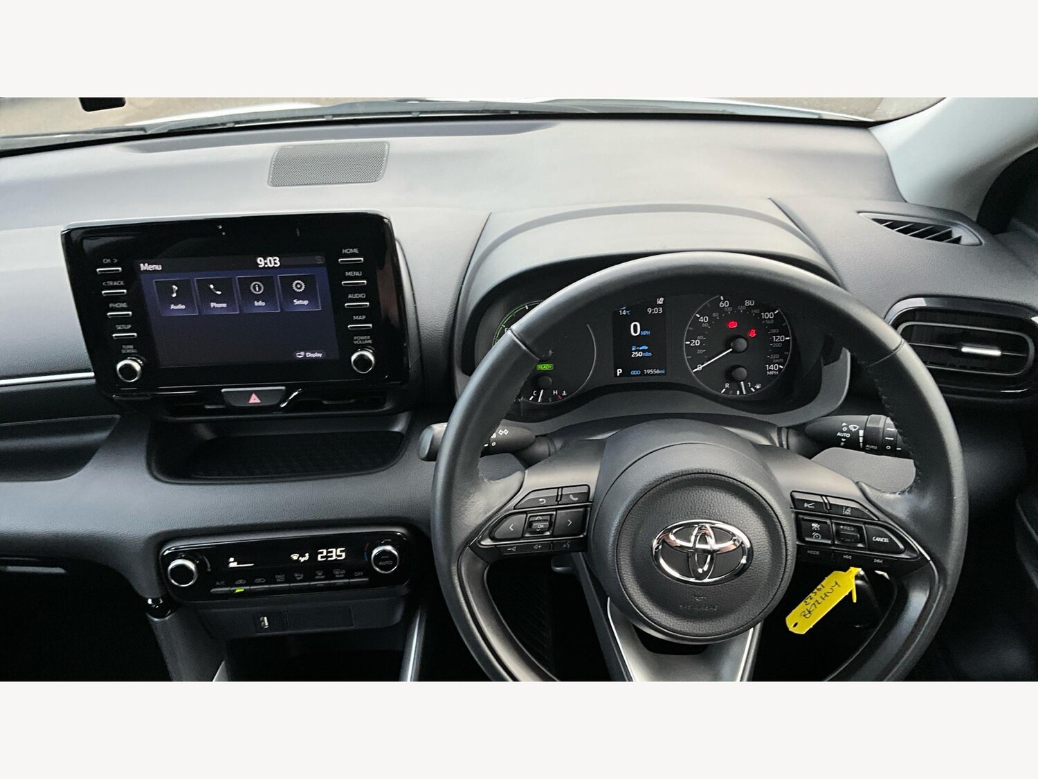 Used Toyota Yaris 2022 for sale - 76227030: Photo 8