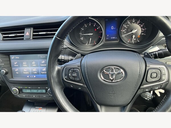 Used Toyota Avensis 2015 for sale - 76099172: Photo 10
