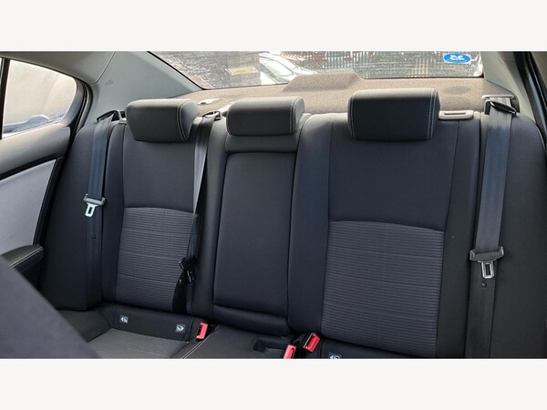 Used Toyota Avensis 2015 for sale - 76099172: Photo 26