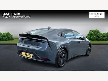 Used Toyota Prius 2025 for sale - 79698611: Photo