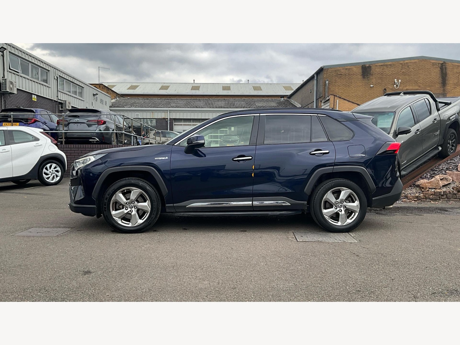 Used Toyota RAV4 2019 for sale - 76409518: Photo 19