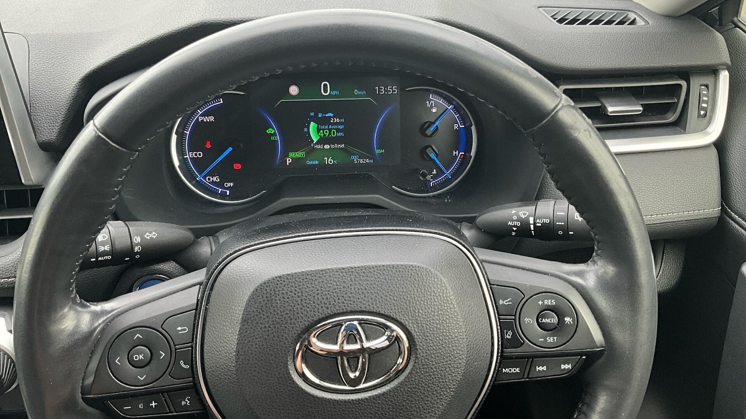 Used Toyota RAV4 2019 for sale - 76409518: Photo 35