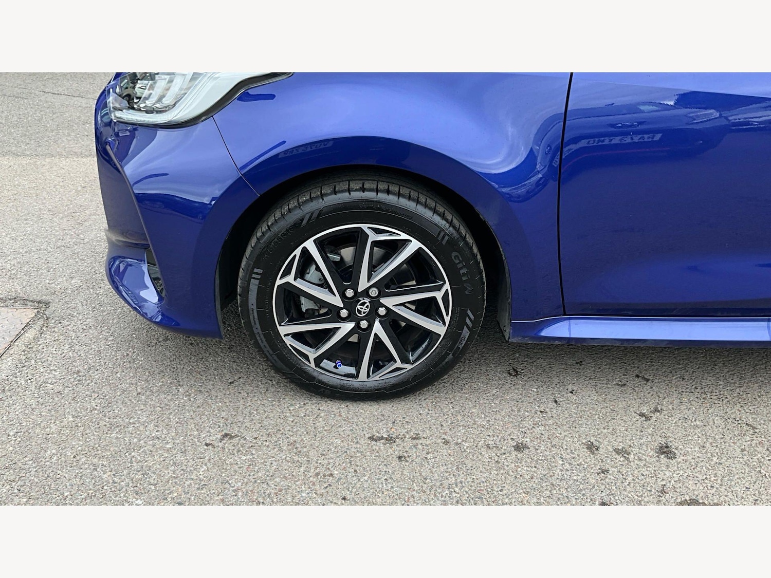 Used Toyota Yaris 2023 for sale - 78100303: Photo 22