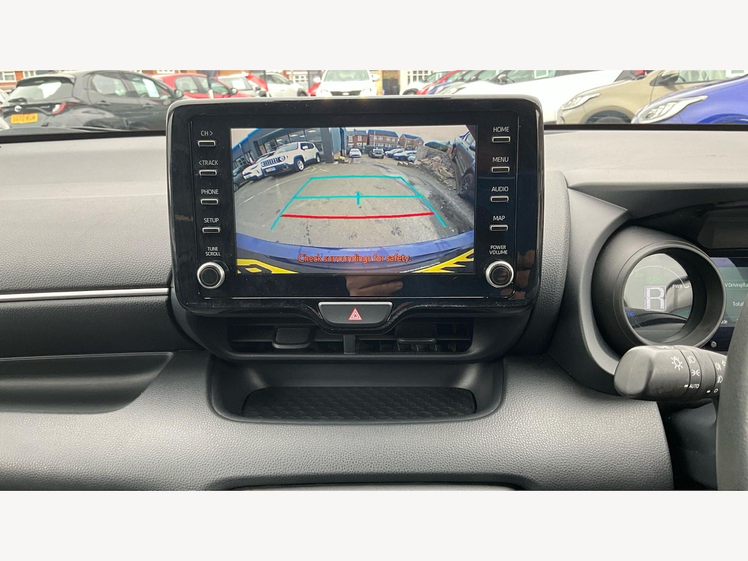 Used Toyota Yaris 2023 for sale - 78100303: Photo 33