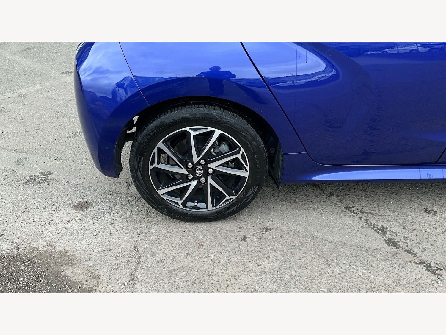 Used Toyota Yaris 2023 for sale - 78100303: Photo 34