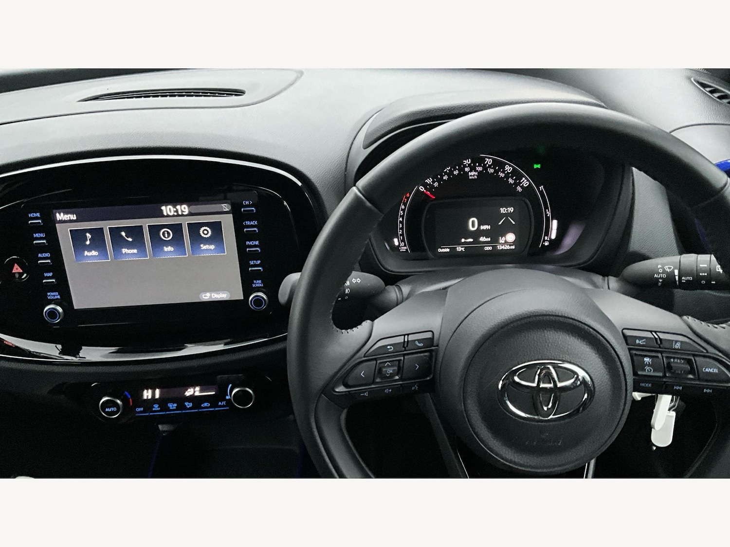 Used Toyota Aygo X 2023 for sale - 77330695: Photo 8