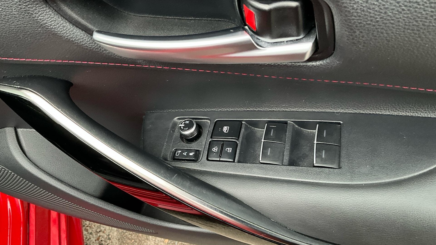 Used Toyota Corolla for sale - 77925137: Photo 34