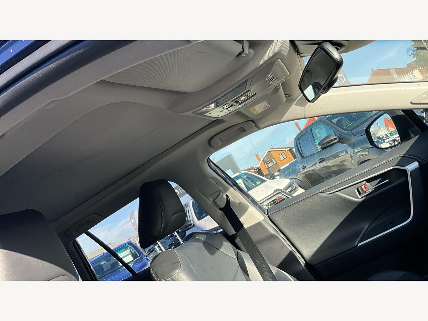 Used Toyota RAV4 2020 for sale - 77439692: Photo 24