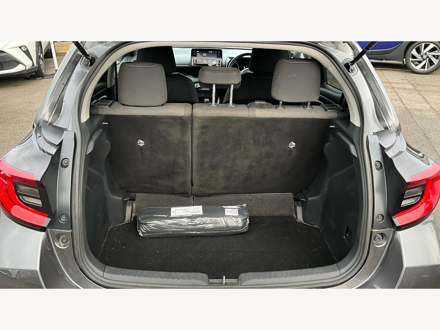 Used Toyota Yaris for sale - 77497399: Photo 23