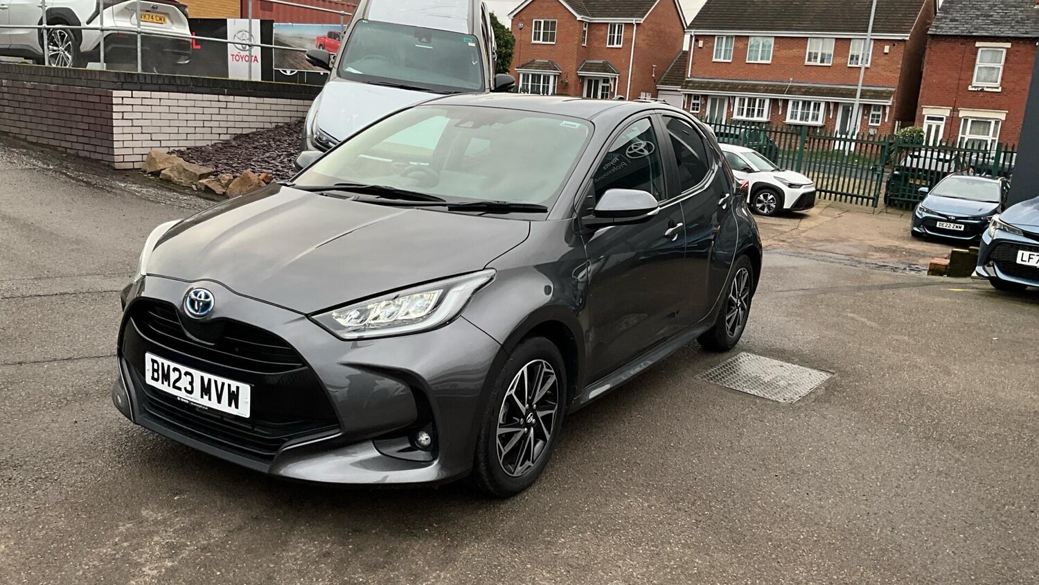 Used Toyota Yaris for sale - 77497399: Photo 38