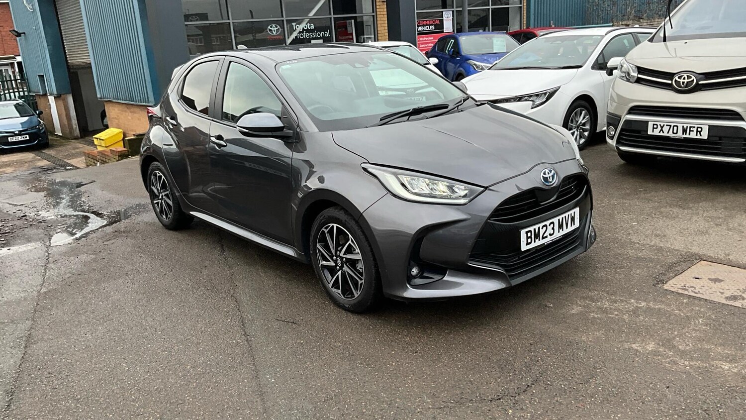 Used Toyota Yaris for sale - 77497399: Photo 39