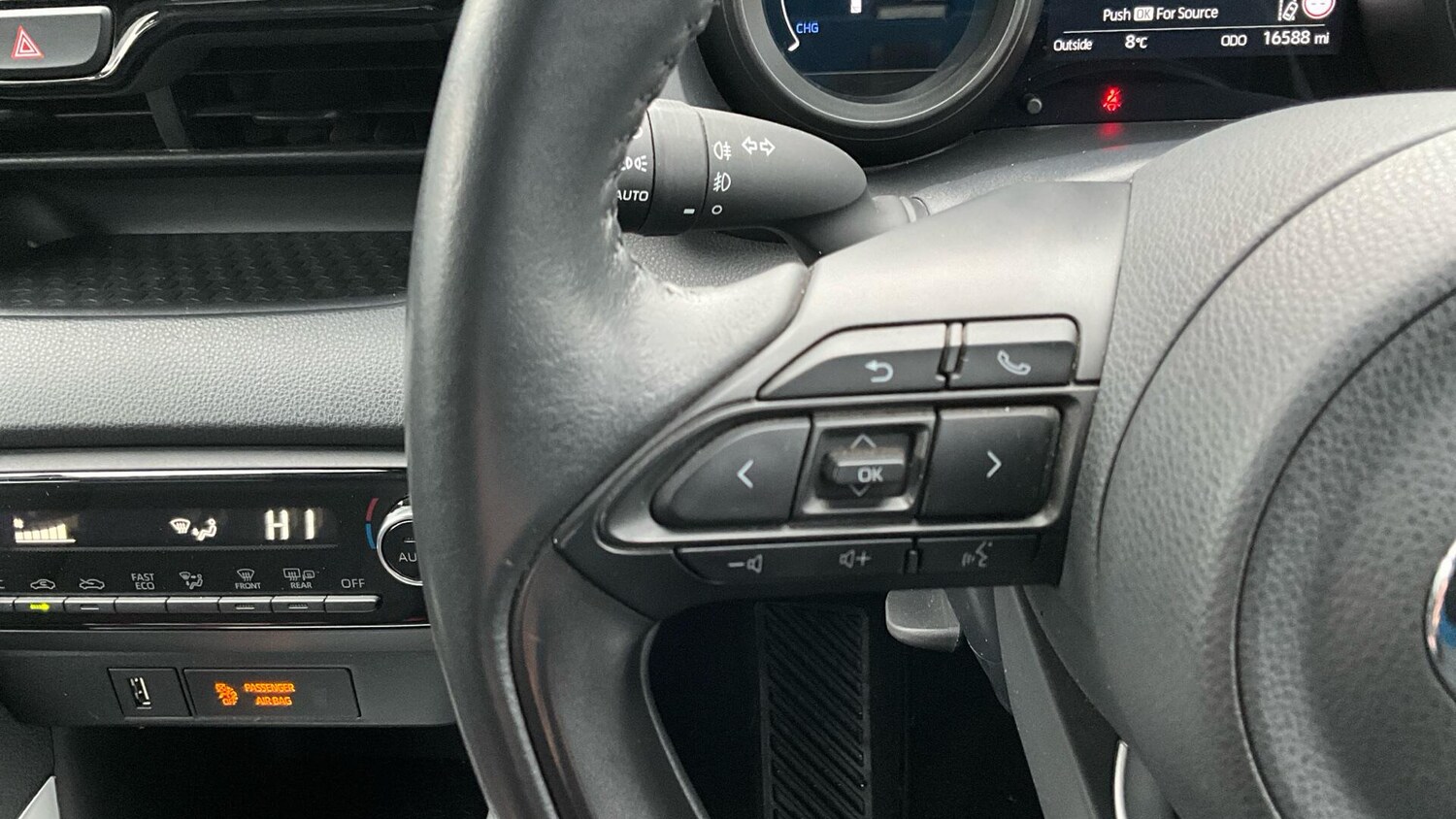 Used Toyota Yaris for sale - 77497399: Photo 41