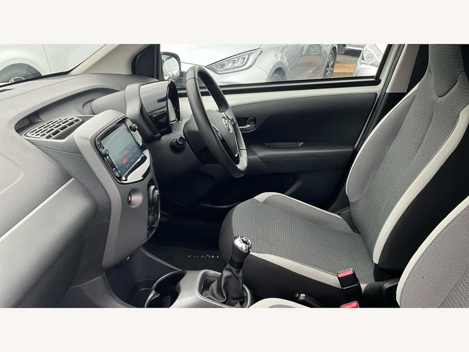 Used Toyota AYGO 2021 for sale - 76174754: Photo 12