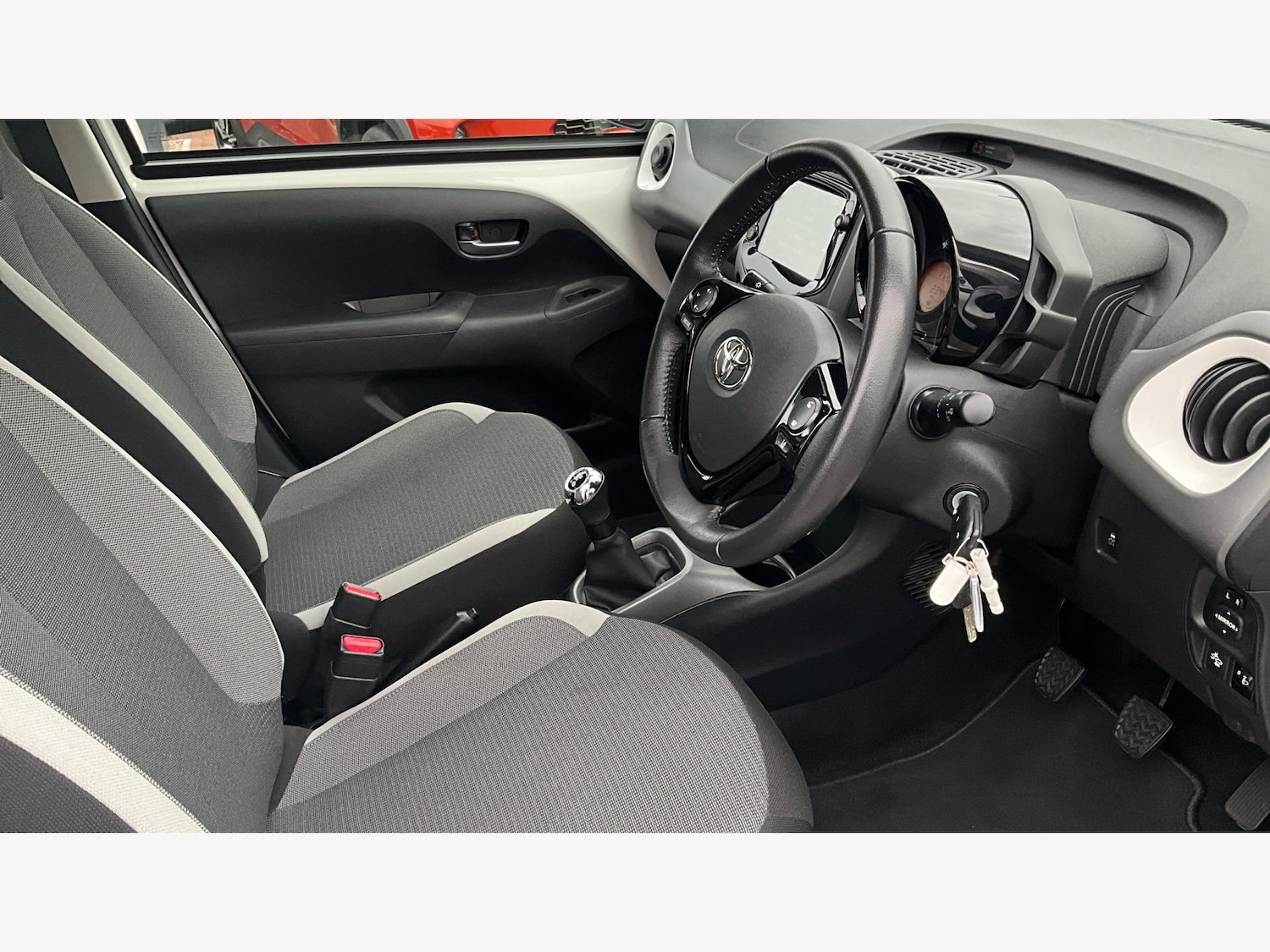 Used Toyota AYGO 2021 for sale - 76174754: Photo 13