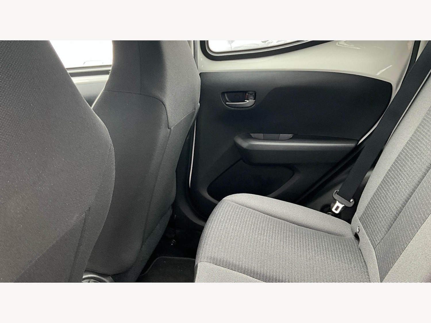 Used Toyota AYGO 2021 for sale - 76174754: Photo 15