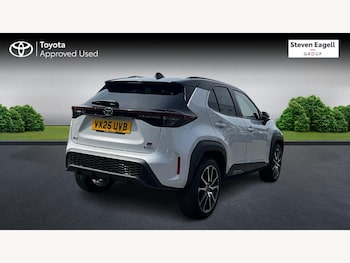 Used Toyota Yaris Cross 2025 for sale - 79374386: Photo