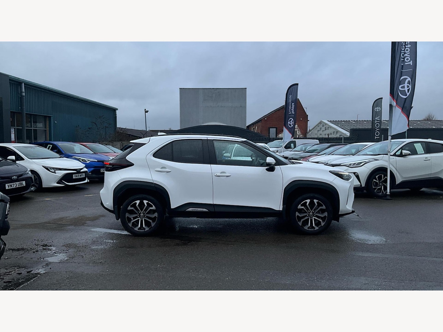 Used Toyota Yaris Cross 2024 for sale - 77646305: Photo 18