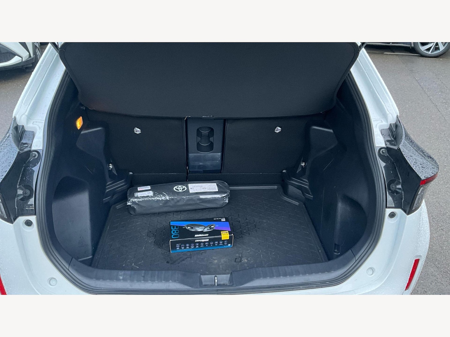 Used Toyota Yaris Cross 2024 for sale - 77646305: Photo 23