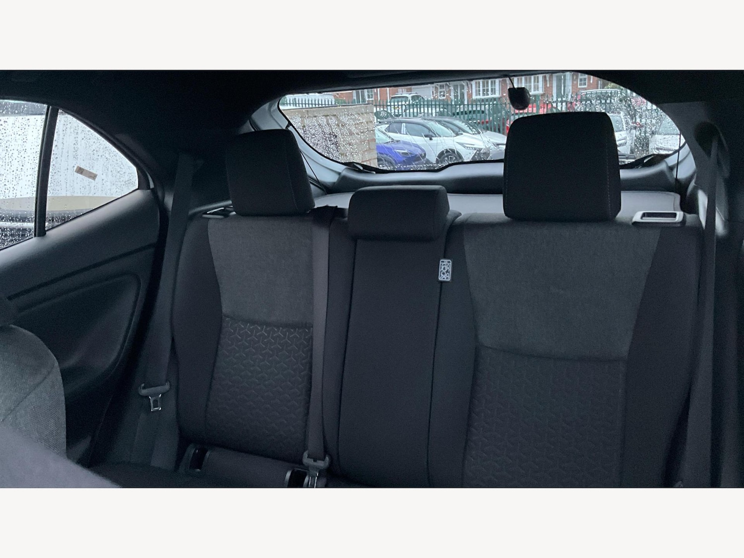 Used Toyota Yaris Cross 2024 for sale - 77646305: Photo 25