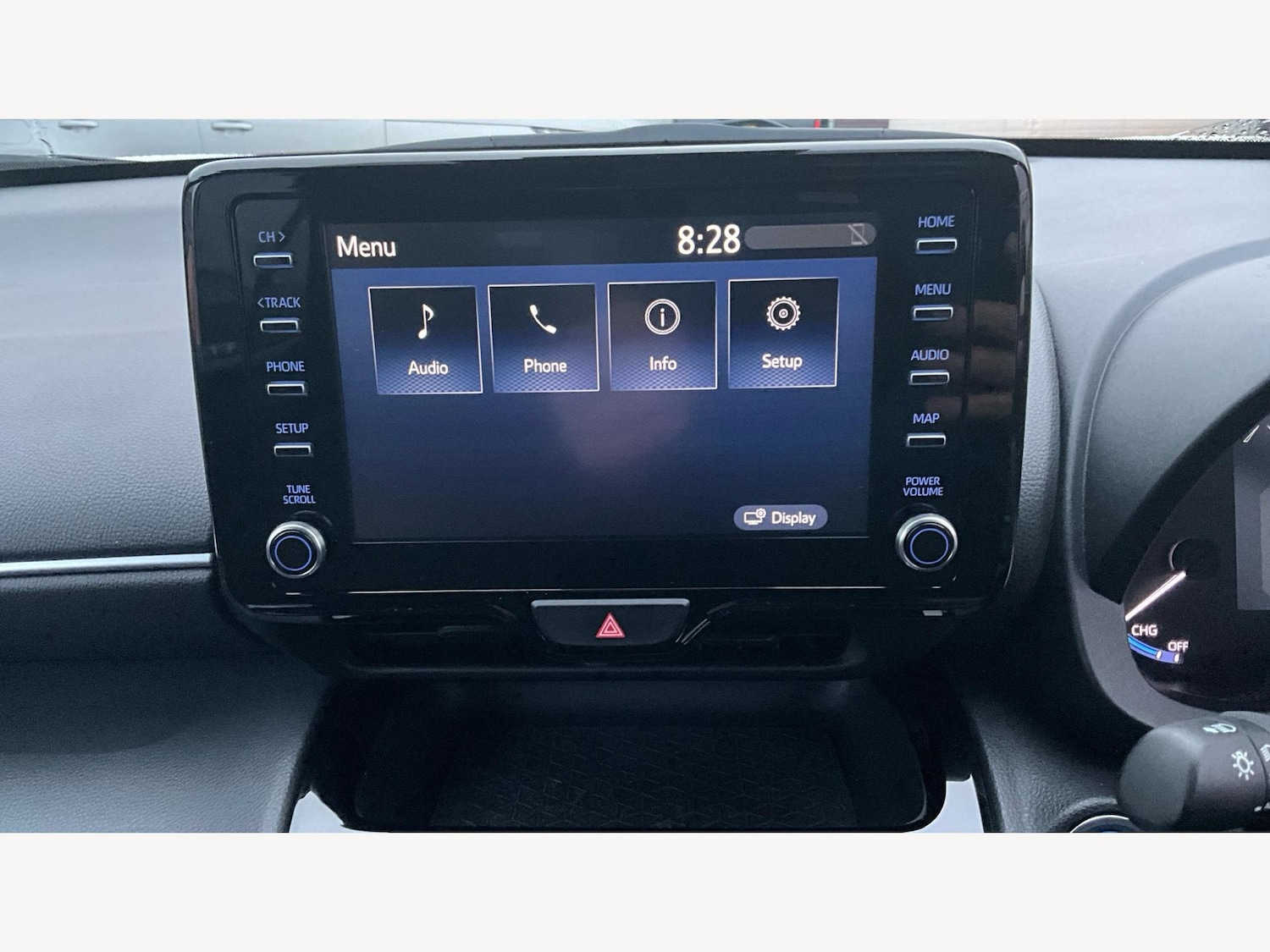 Used Toyota Yaris Cross 2024 for sale - 77646305: Photo 31