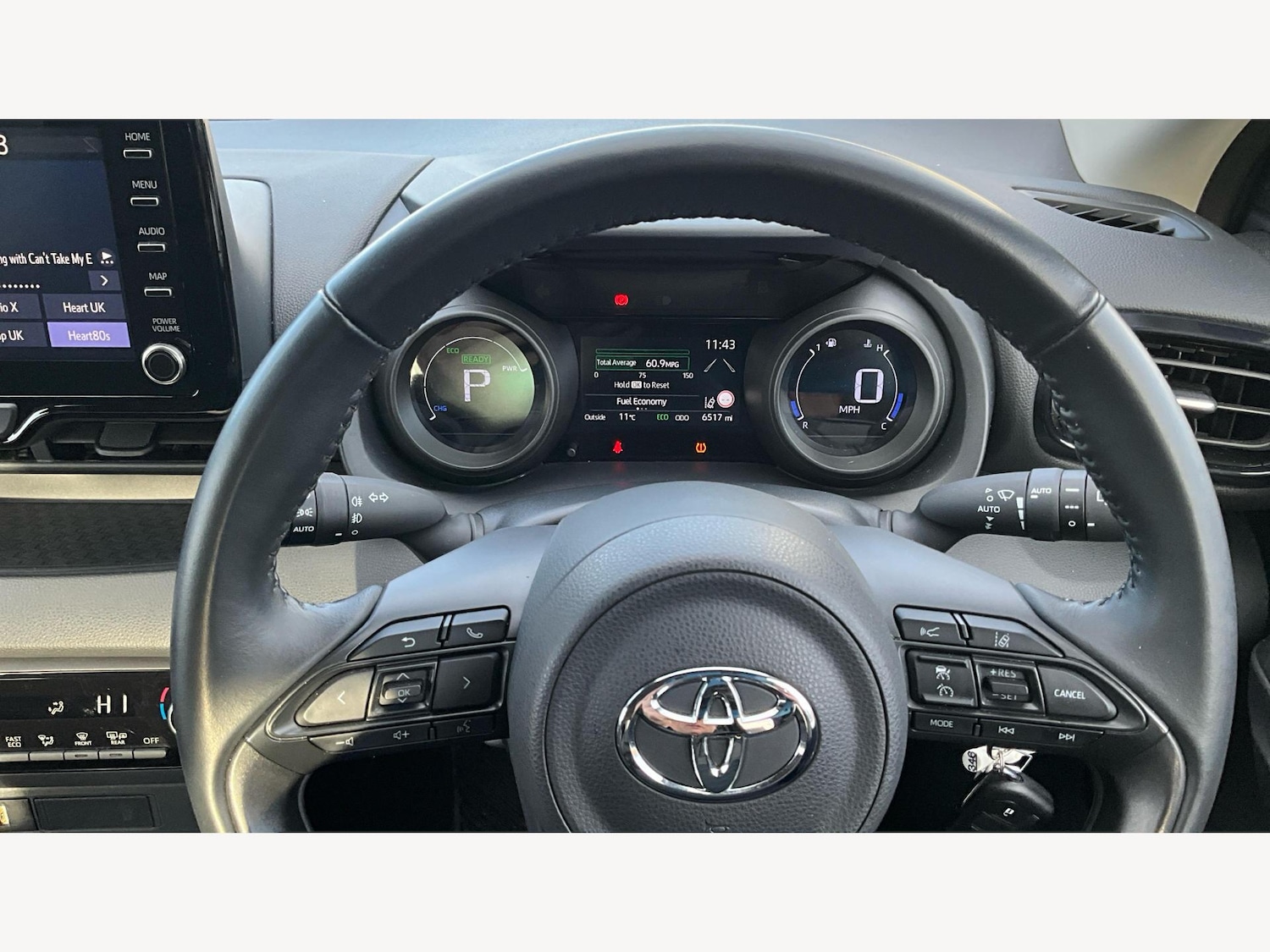 Used Toyota Yaris 2022 for sale - 77238528: Photo 11