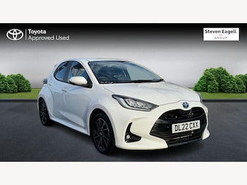 Used Toyota Yaris 2022 for sale - 77238528: Photo