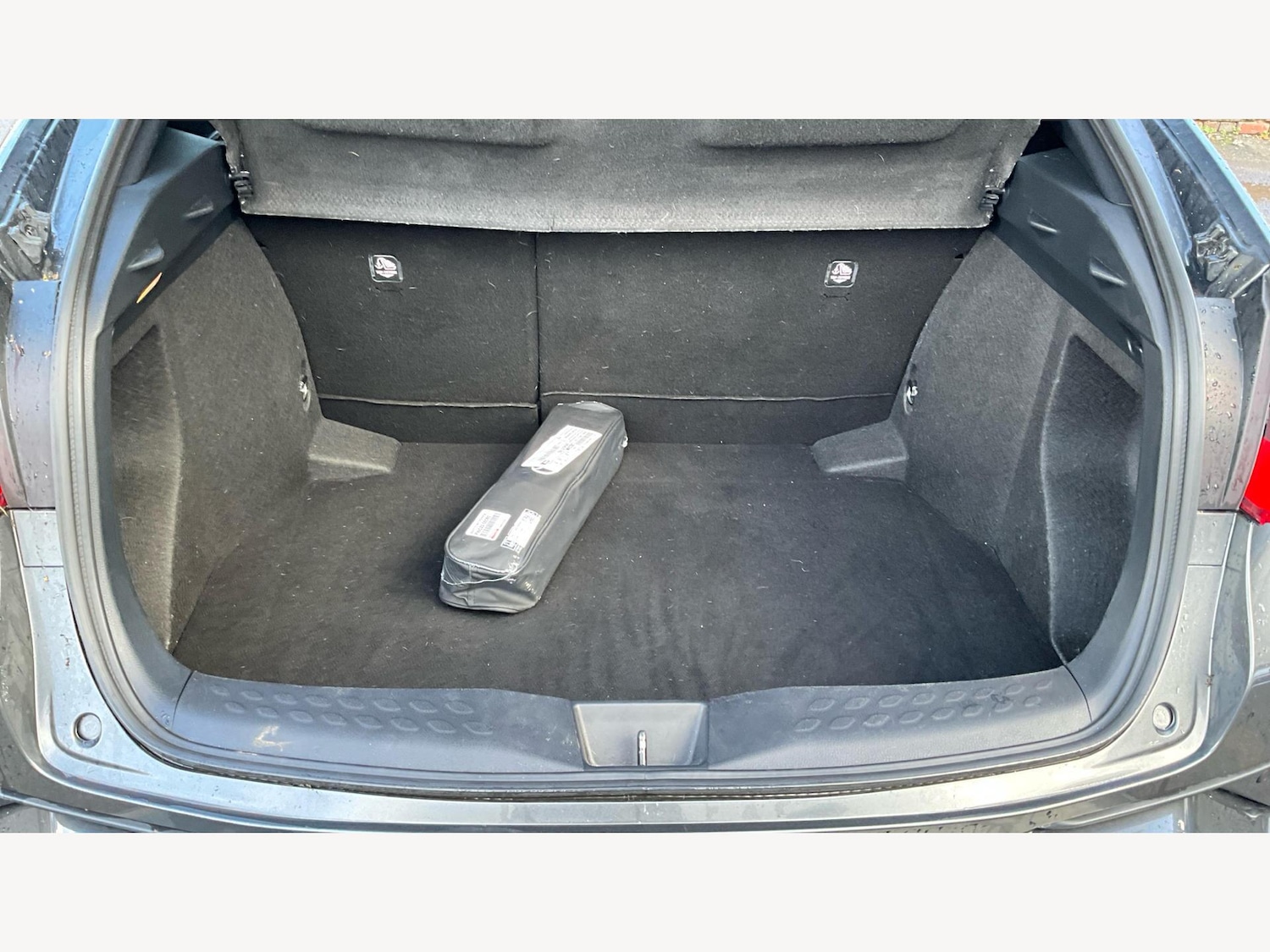 Used Toyota C-HR 2020 for sale - 76759762: Photo 23