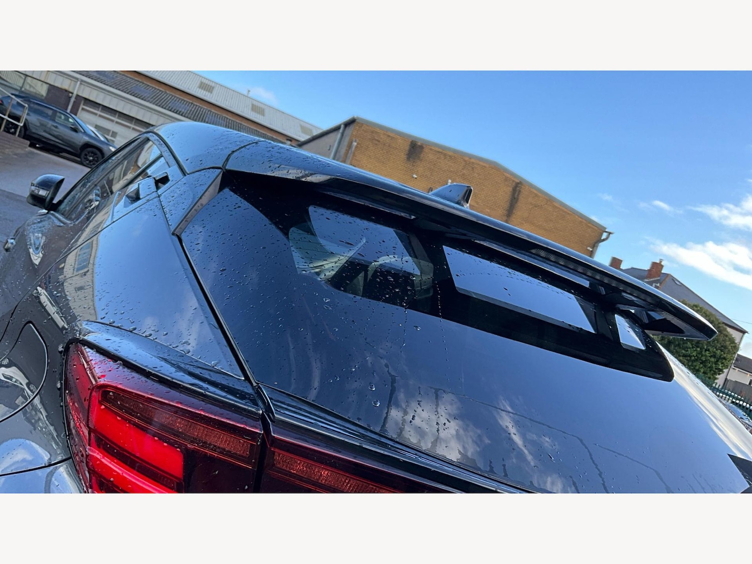 Used Toyota C-HR 2020 for sale - 76759762: Photo 28