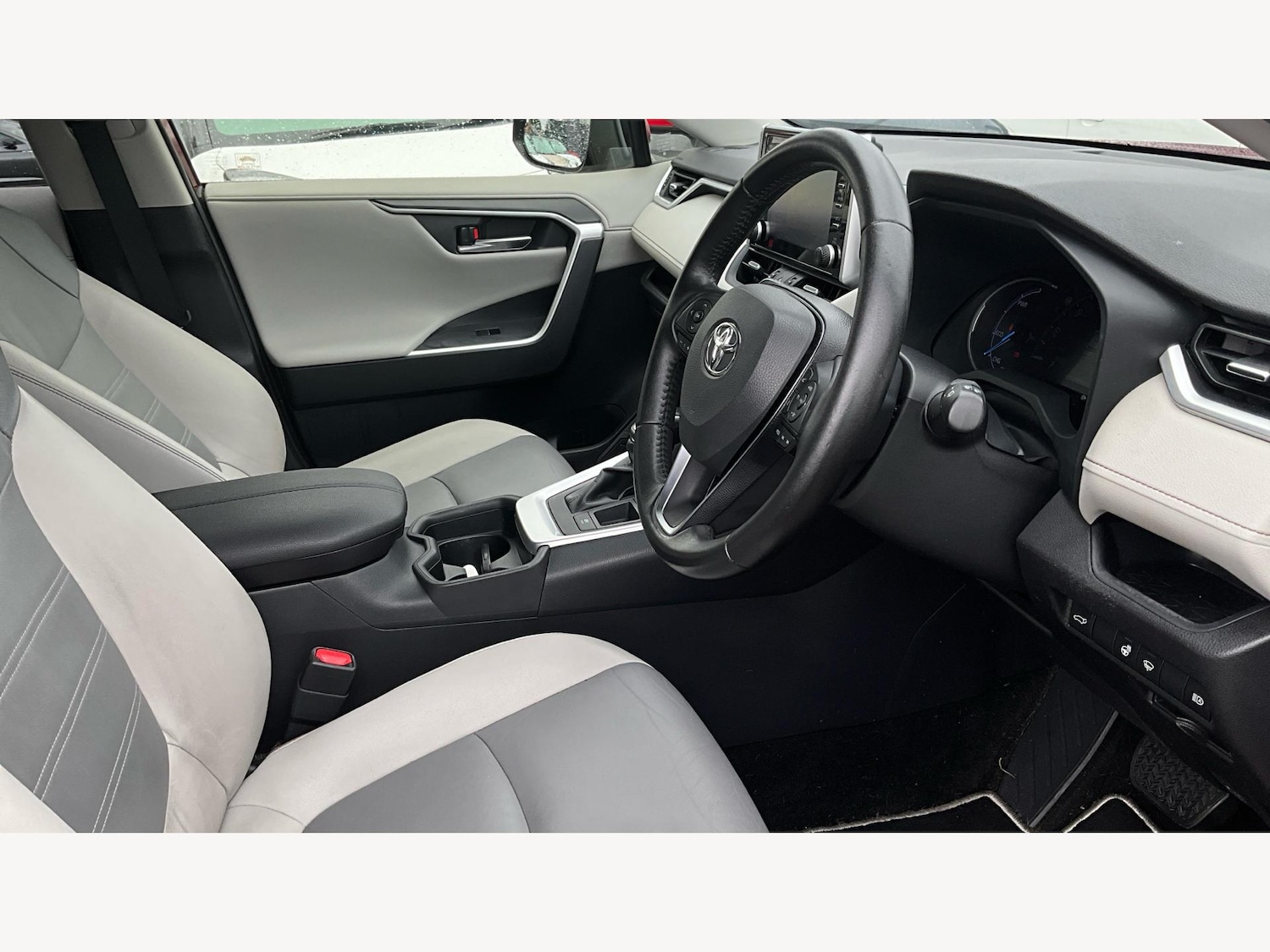 Used Toyota RAV4 2019 for sale - 76108915: Photo 13