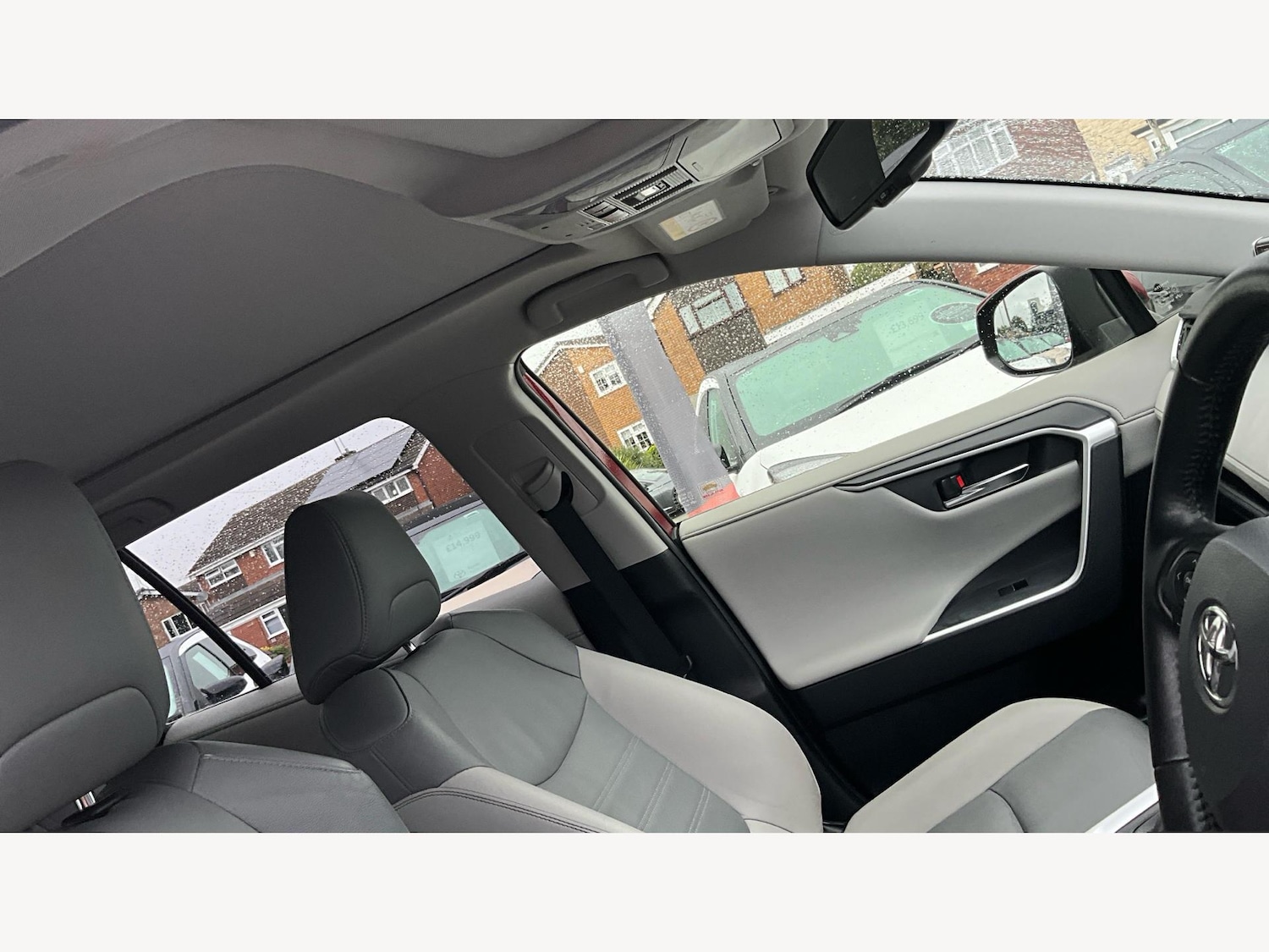 Used Toyota RAV4 2019 for sale - 76108915: Photo 24