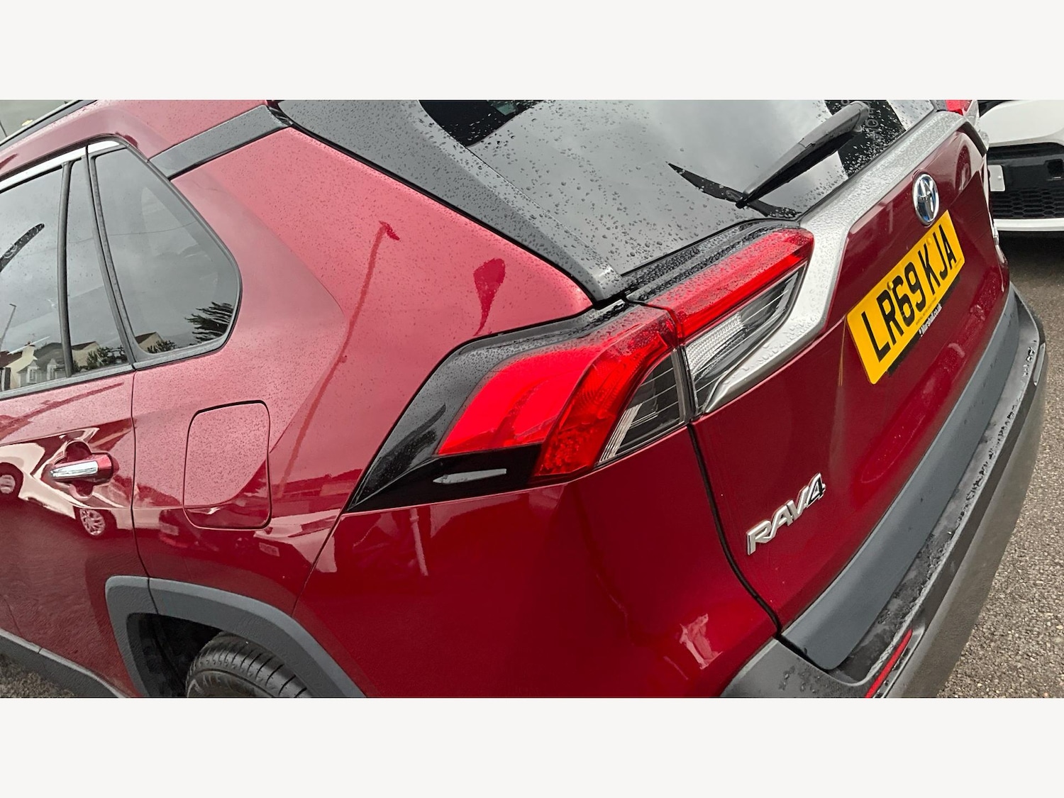 Used Toyota RAV4 2019 for sale - 76108915: Photo 38