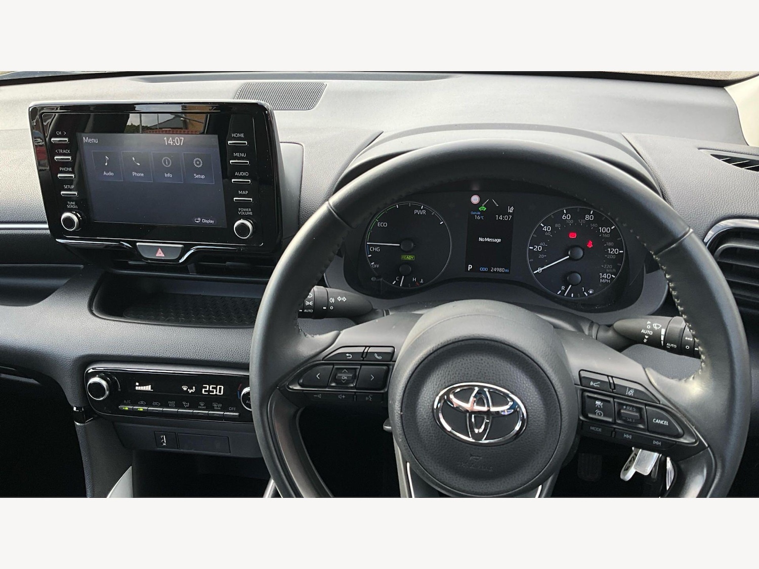 Used Toyota Yaris 2023 for sale - 77793391: Photo 10