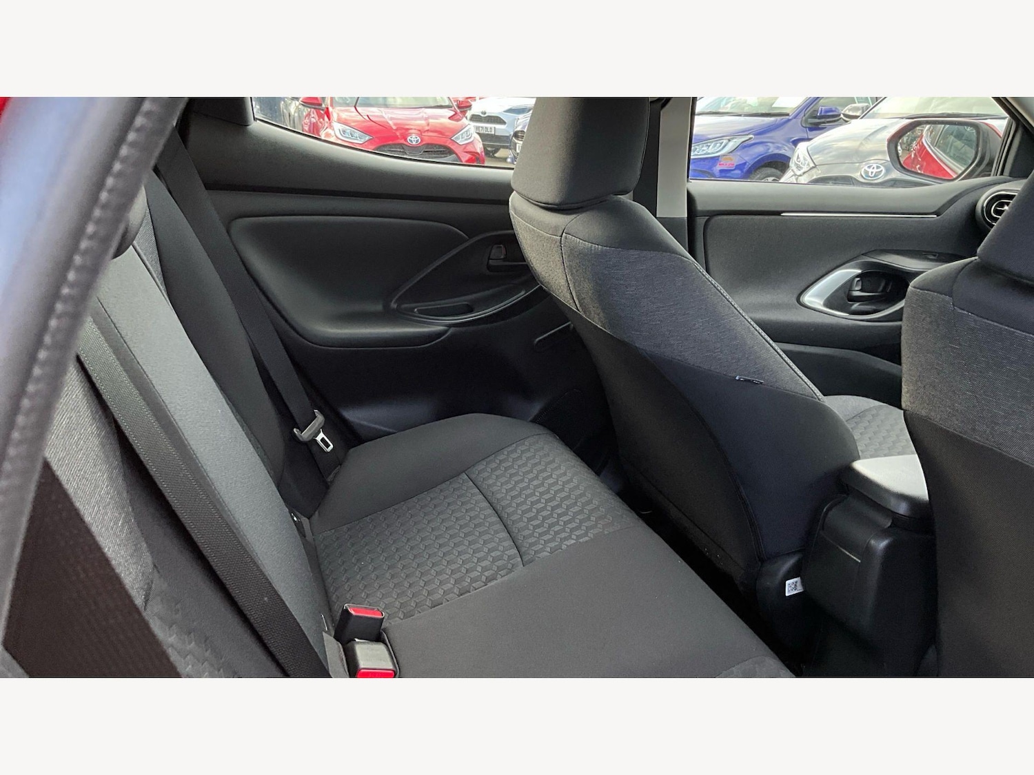 Used Toyota Yaris 2023 for sale - 77793391: Photo 14