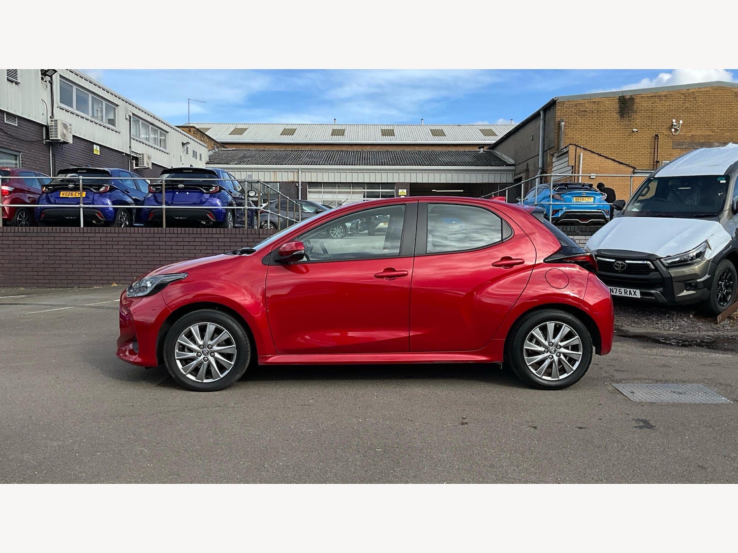 Used Toyota Yaris 2023 for sale - 77793391: Photo 19